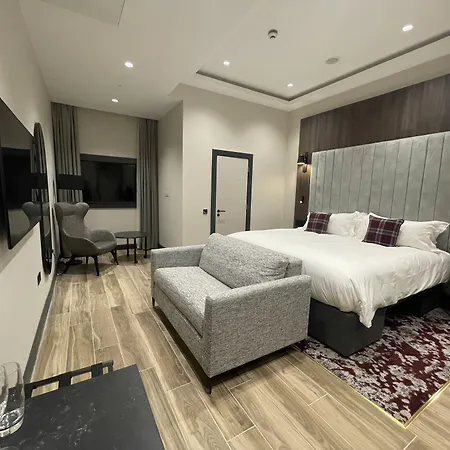 Tynecastle Park Hotel-2